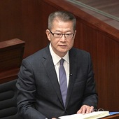 財政司司長在立法會宣讀二零二六至二七年度《財政預算案》 (25.2.2026)